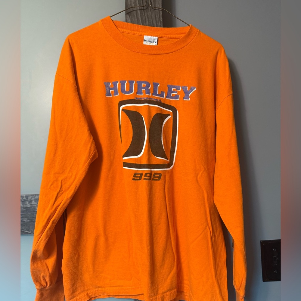 Vintage, orange and blue Hurley long sleeve tee. Barely worn! Size large.